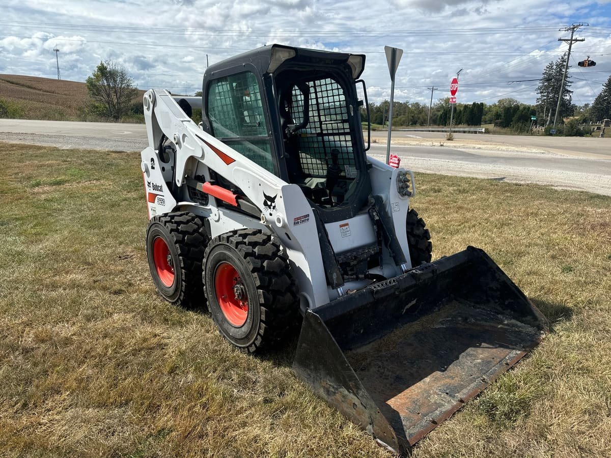 Bobcat S650 Nuoma - BobcatNuoma.eu - profesionali technika Vilniuje